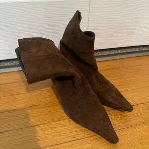 Brown pointy boots SZ 39